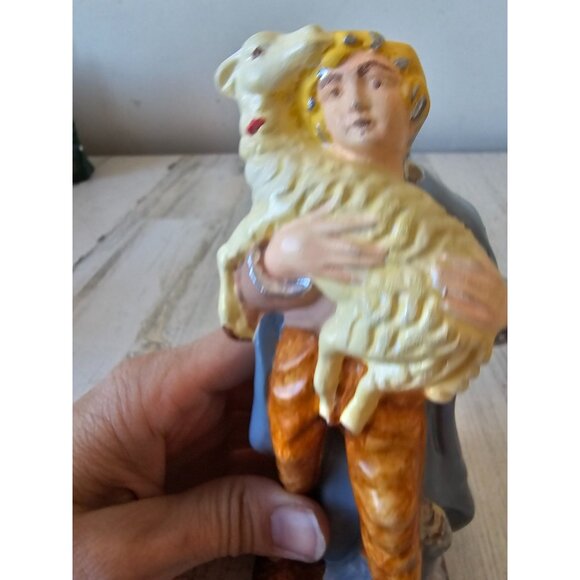 Vintage plaster shepherd sheep nativity statue figurine boy - Picture 6 of 8